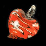 Glasvedhæng. Hjerte i Murano stil. 50 mm. Orangerød